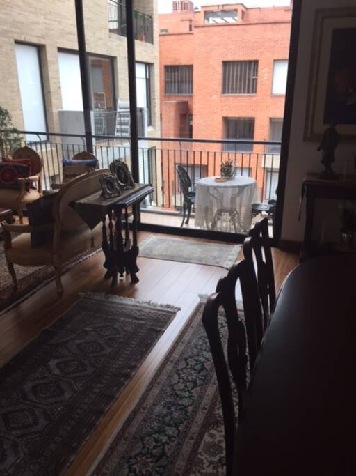 Hall y Balcon