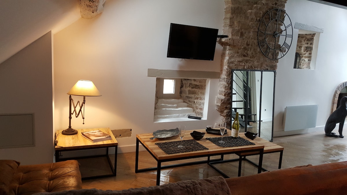 Annonce Airbnb populaire: Loft in the City à Beaune