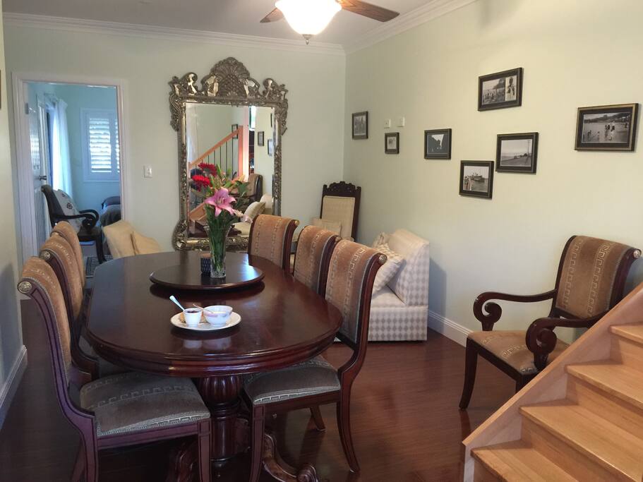 Dinning room and reading area