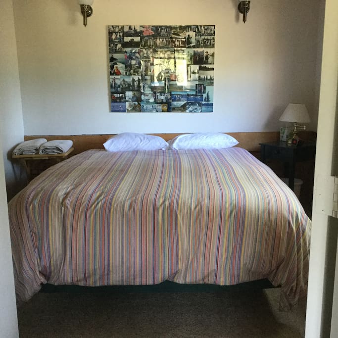 Guest bedroom