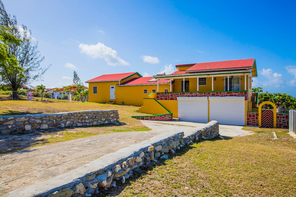 Front View and drive way of property