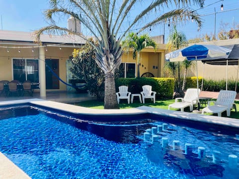 Casa Cherry Cuernavaca/Heated pool