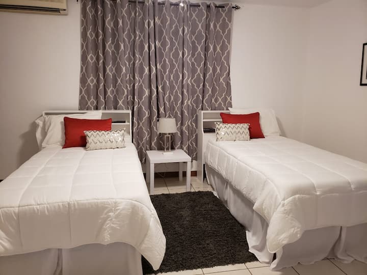 Long Mountain Country Club, Kingston Holiday Rentals & Homes Kingston