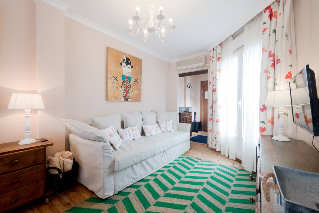 salon con sofa cama