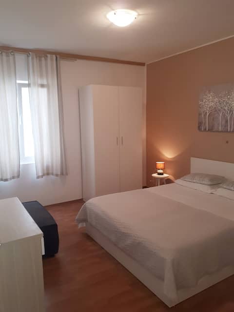Successful Airbnb property: Apartment Doris in Supetarska Draga