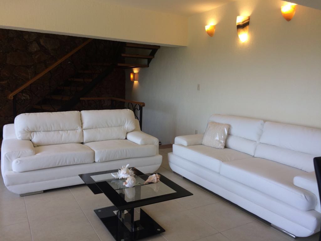 Top performing Airbnb: Quinta Nirvana, with Pool in México
