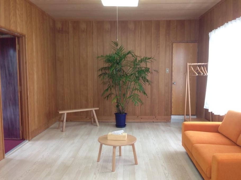 Guest room