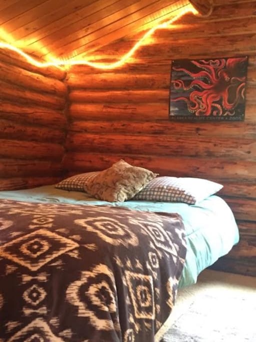 Bedroom #1, sleeps 2