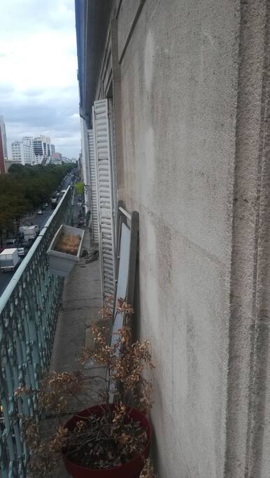 Vous pouvez fumer sur le balcon