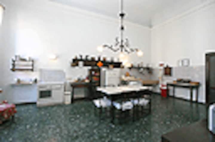 Vintage Venice apartment