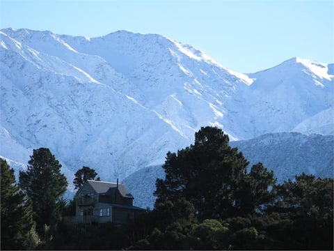 Popular Airbnb listing: Kaikoura Cubby House Stay in Kaikoura District