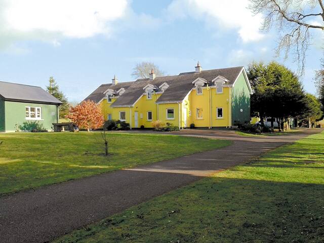 Airbnb Graiguenamanagh Holiday Rentals Places To Stay