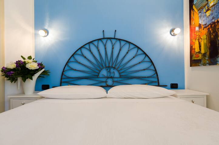 Bergamo Sottosopra Apartment gallery image 5