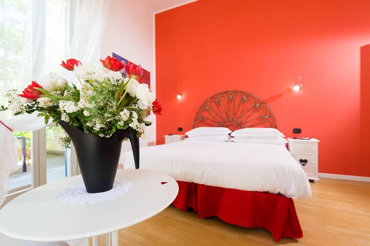 Bergamo Sottosopra Apartment gallery image 4