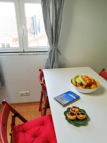 POMBALINO! Lisbon Concept Apartment. gallery image 5