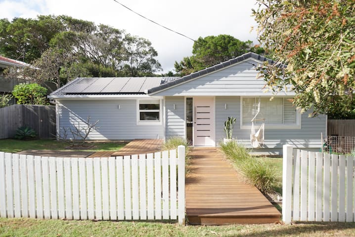 Coastal Home (heated pool+walk to village)