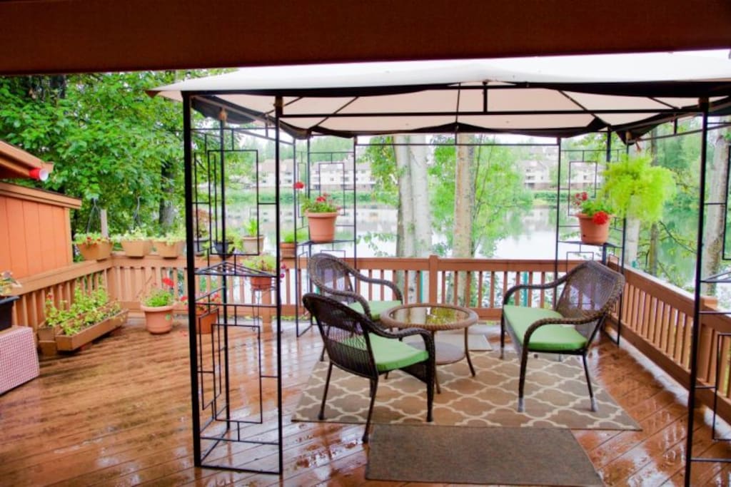 A serene deck for a cup of coffee