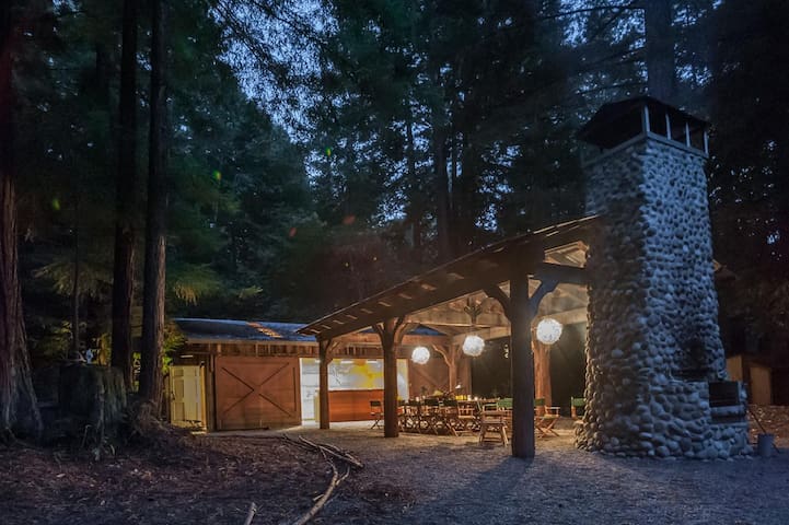 Glamping in the redwoods – Waldhaus at La Honda gallery image 4