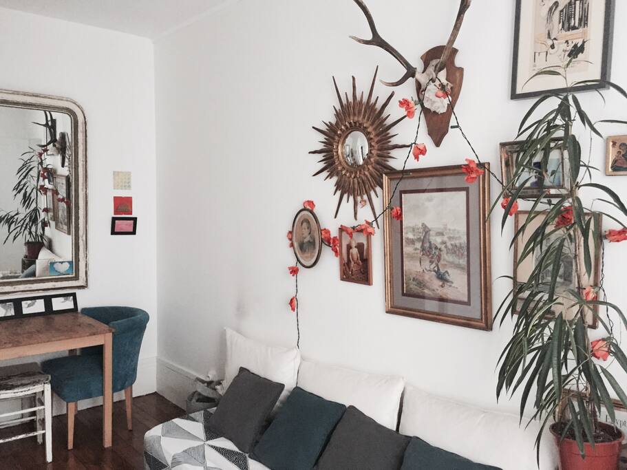 Le mur des souvenir, le coin repas