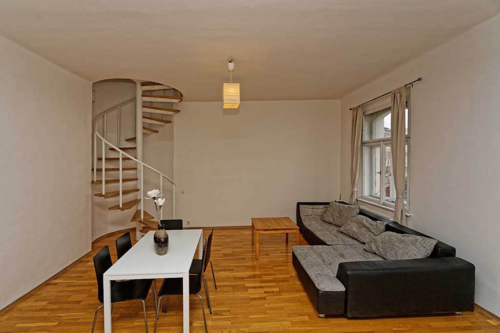 living room / kitchen