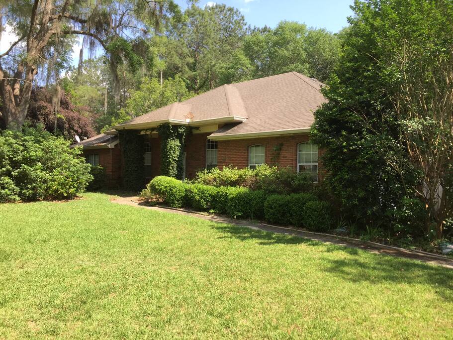 Front View of Private Residence