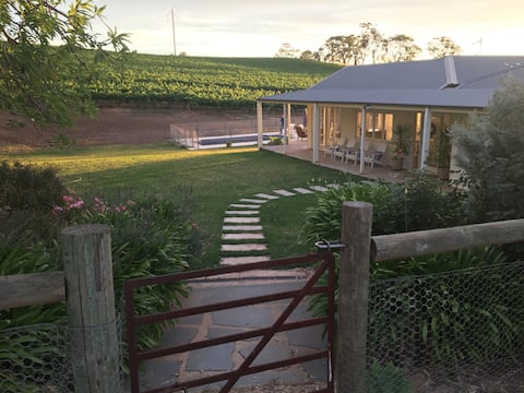 O'Briens of Clare - pets | vineyard view | stylish