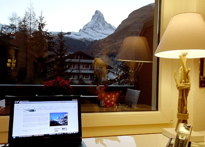 ZERMATT central view Matterhorn