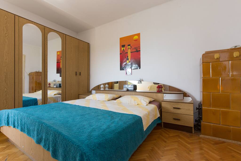 one room for two travelers