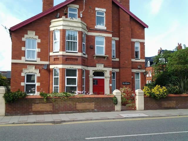 listing_image