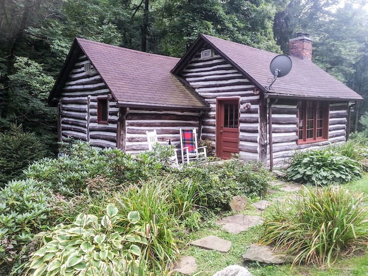 Close to Fallingwater, Kentuck and Ohiopyle! Cabins for Rent in