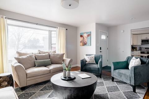 Location! Near Denver, Boulder, Mountains. 5 BEDS.