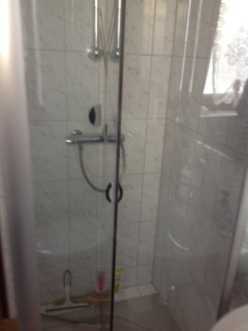 Dusche