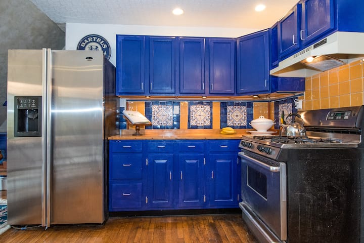 Fabulous two bedroom pied 'arm