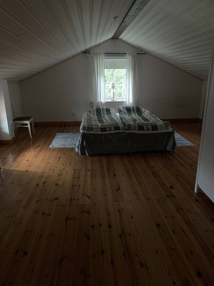 Spavaća soba 3 s bračnim krevetom 200X180