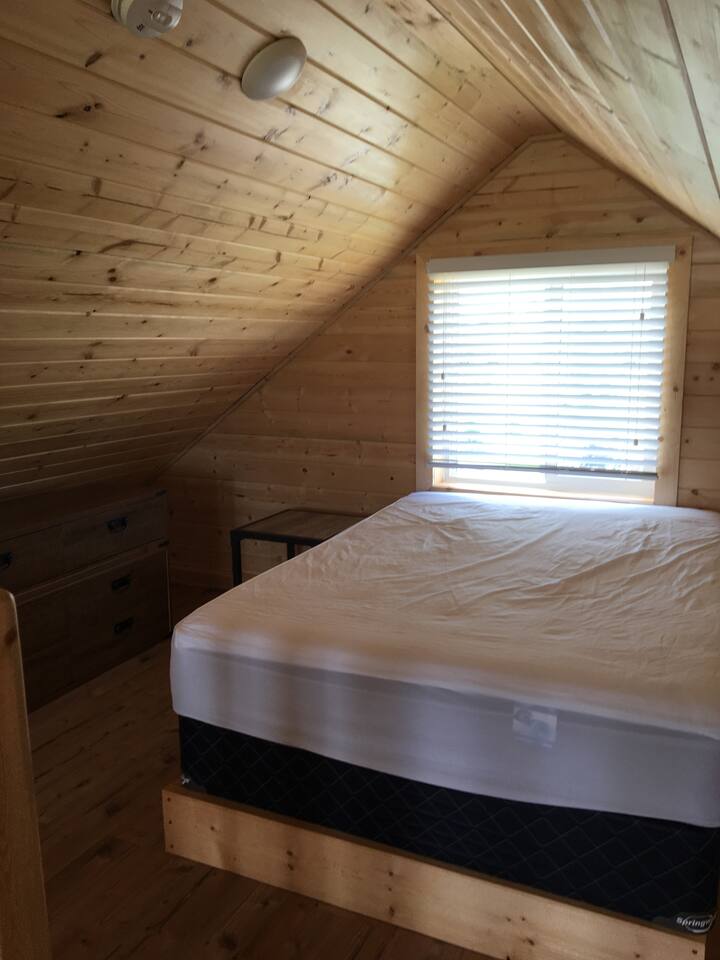 Old Town Cabins 1 Cabins For Rent In Slave Lake