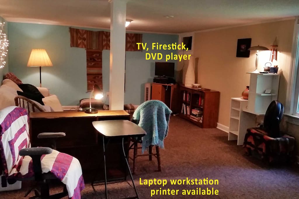 TV, DVD player, Fire stick, wifi, laptop workstation, printer avail. Bright comfortable room.