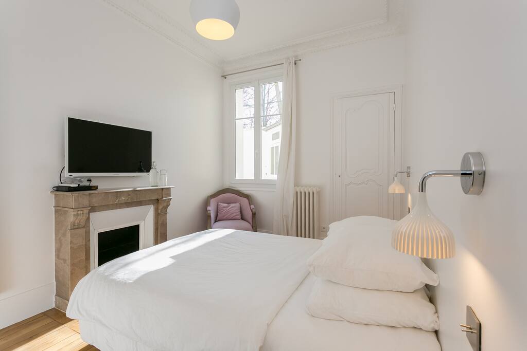 Private bedroom