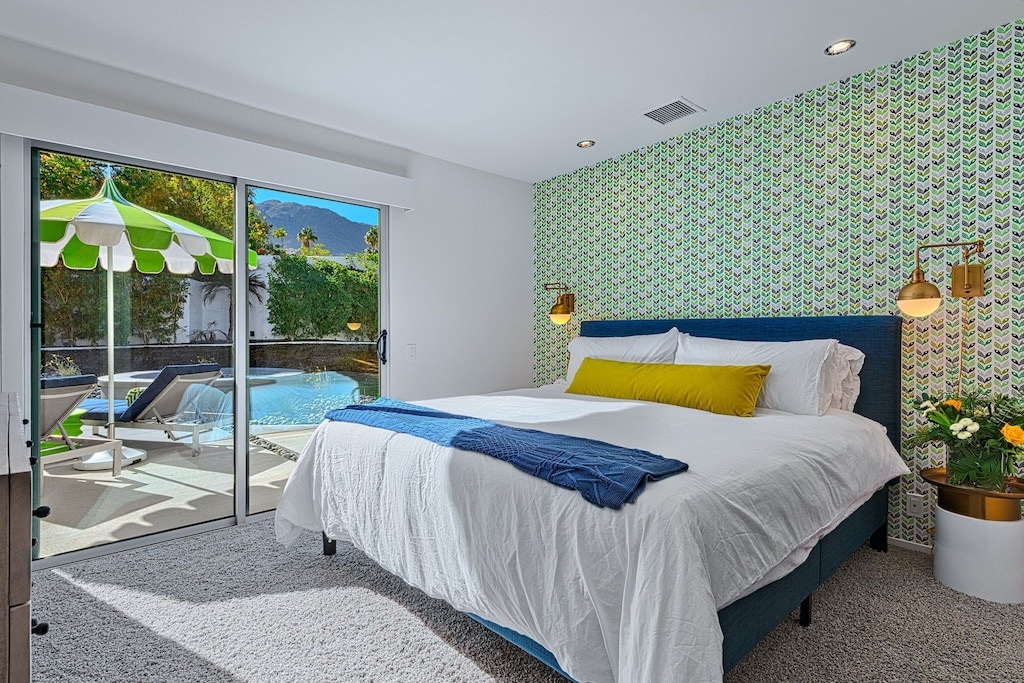 חדר שינה ונוף לאורחים