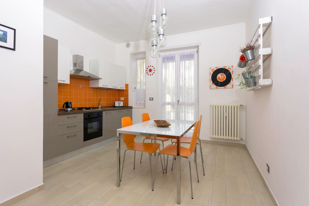 Spacious kitcken/dining room