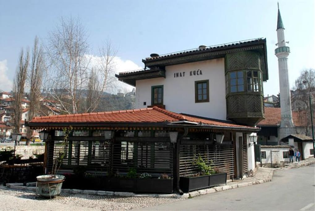 Inat kuća has really good story - 1 minute Walking