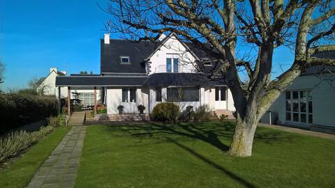 Family home in Sables d 'Or les Pins