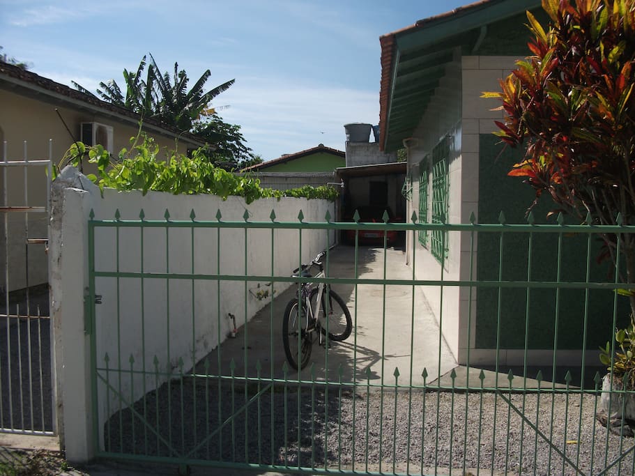 área de garagem