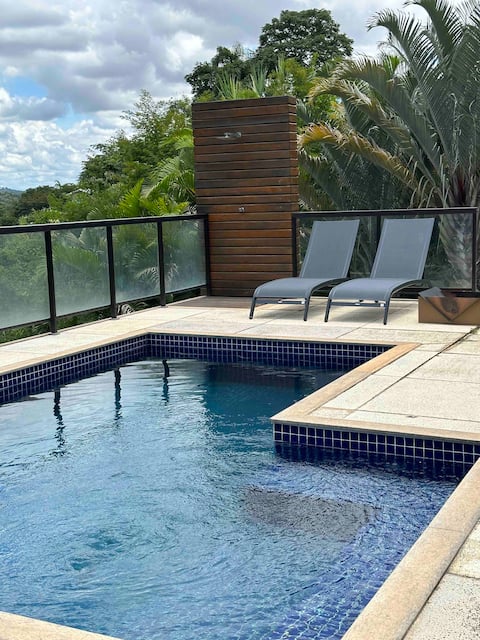 Country house with pool and Jacuzzi