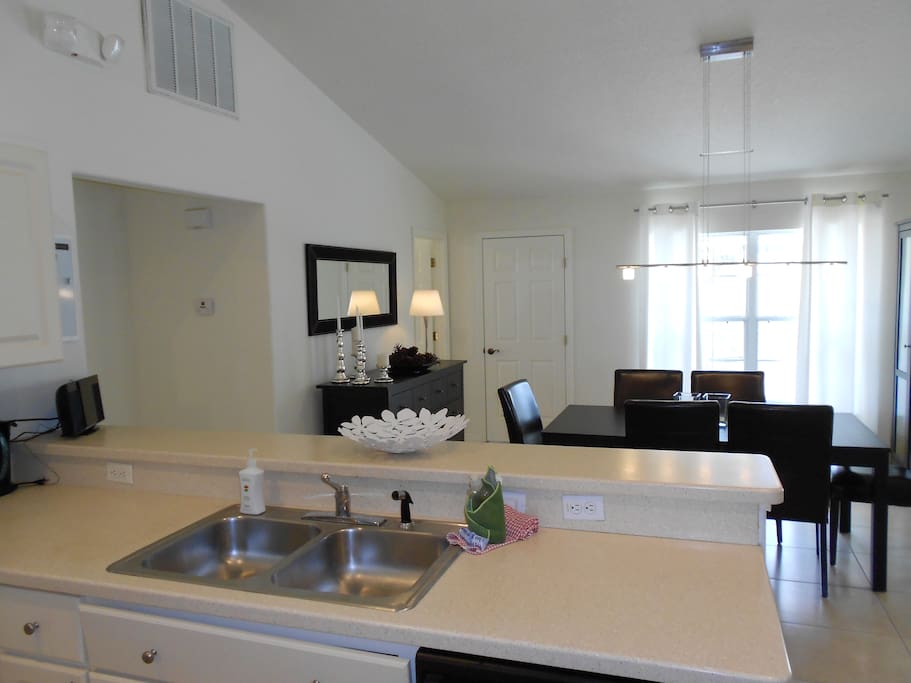 Spectacular Villa with pool Houses for Rent in Hernando, Florida