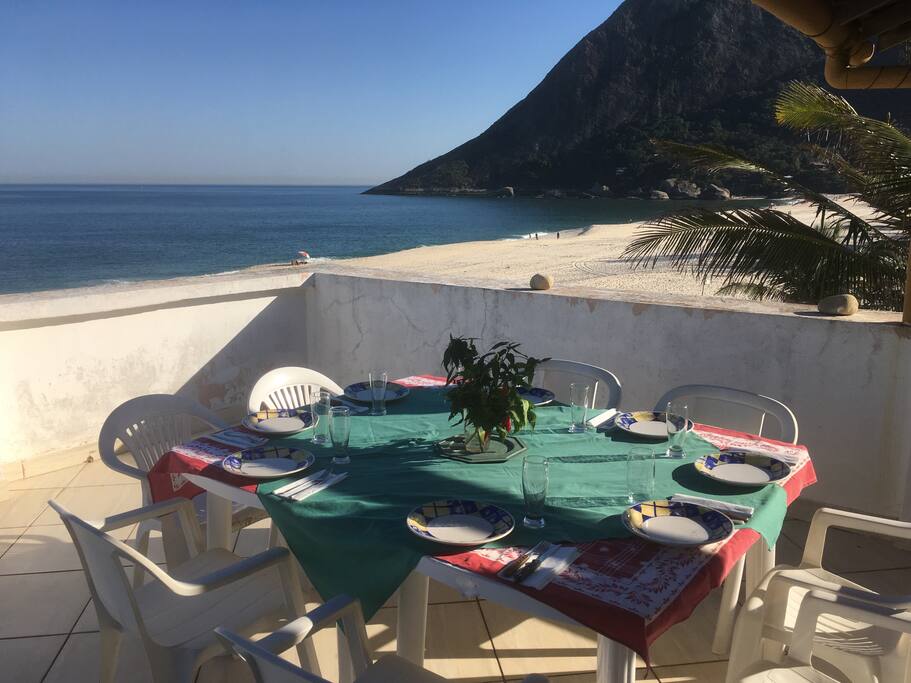 The top terrace is ideal for outdoor dining