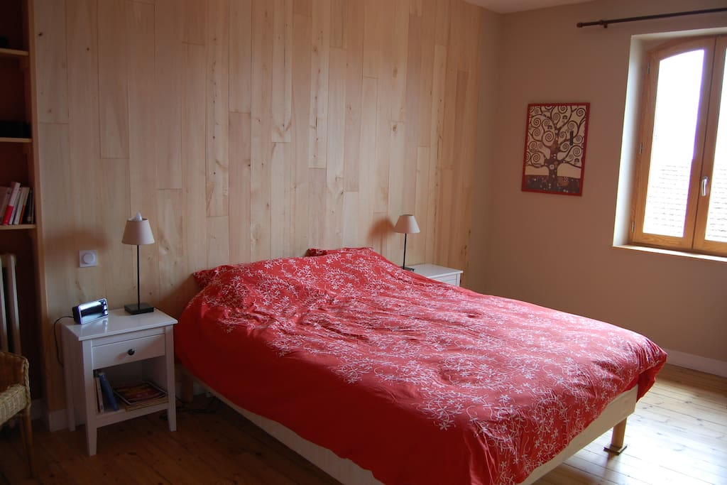 Chambre 1 - Adultes lit double 160x200