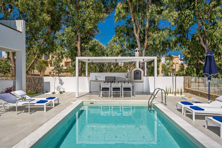 Constantinos Villa, Sublime Island Εscape gallery image 2