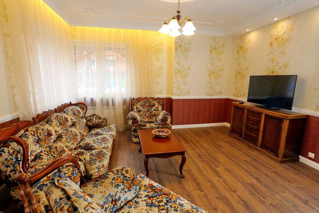 For the lovers of furniture classicism and elegant style
