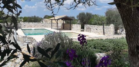 Dimora Mastromarco - Trullo Quercia by QualiTravel