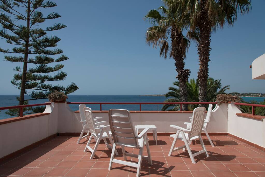 Have a breakfast and enjoy a beautiful seaview